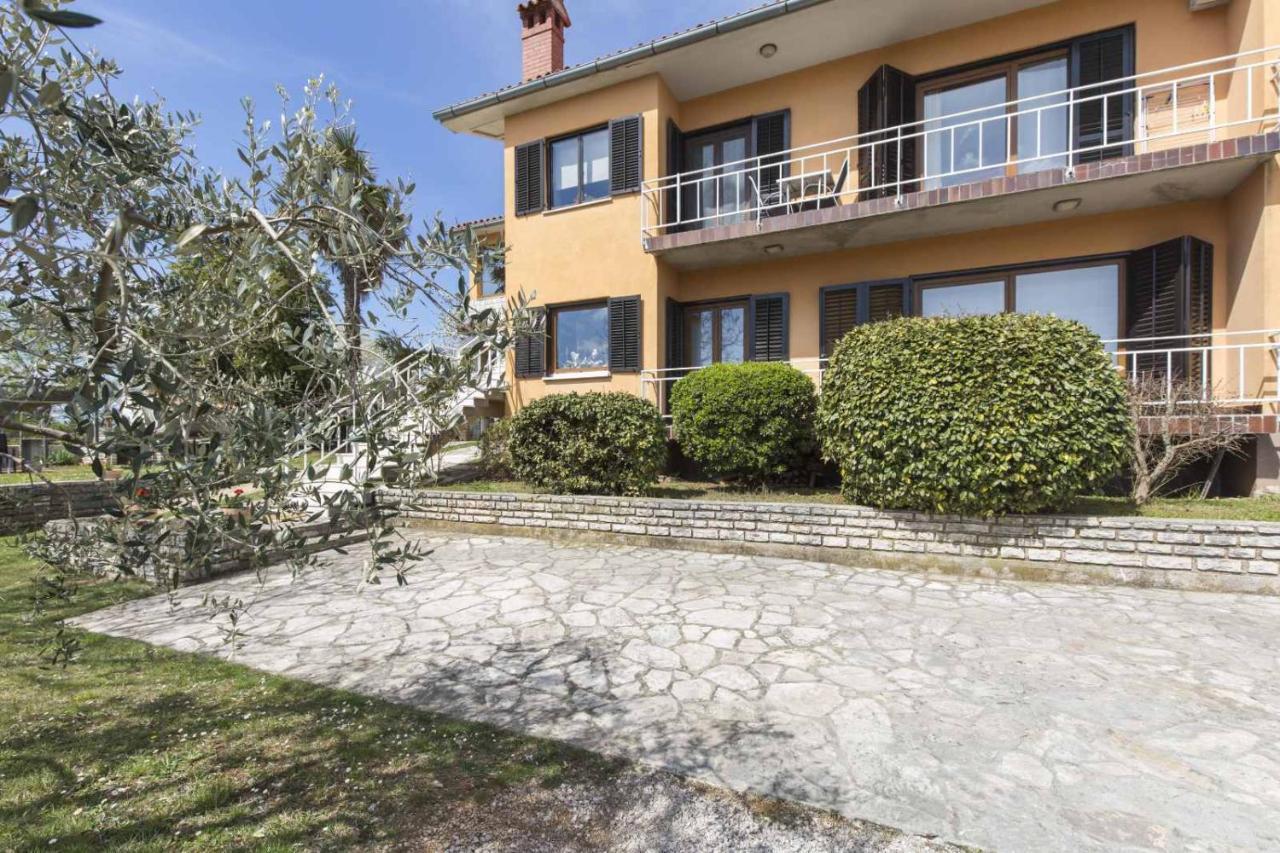 Casa Bruna Labin  Exterior foto
